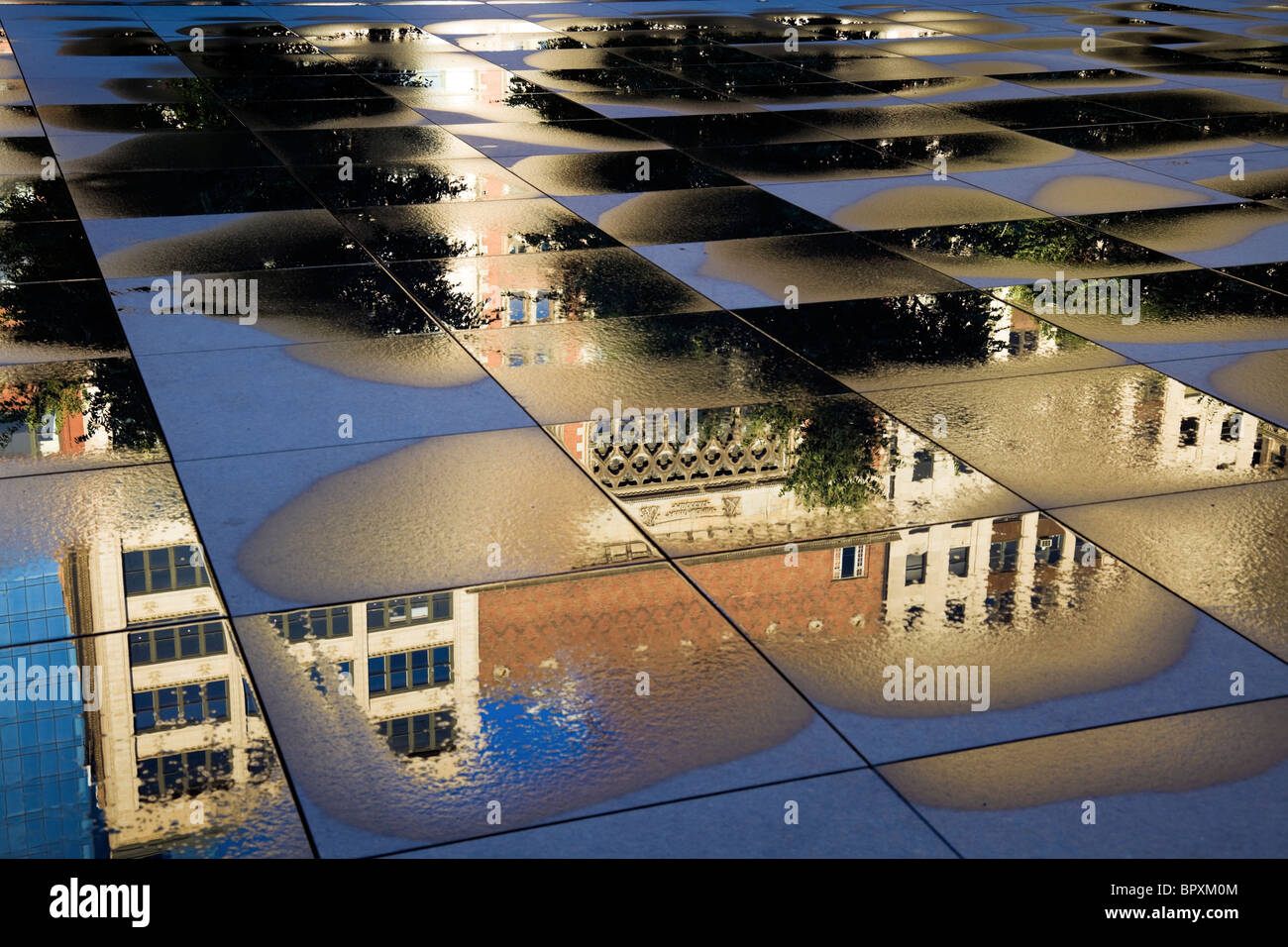 Reflet de bâtiment historique à Chicago Banque D'Images