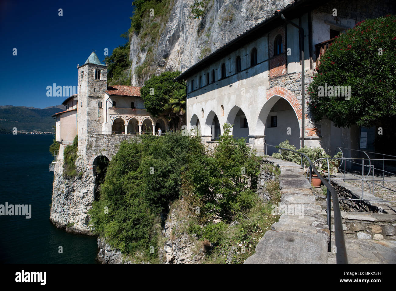 Le Lac Majeur, Santa Caterina del Sasso, lombardia, Italie Banque D'Images