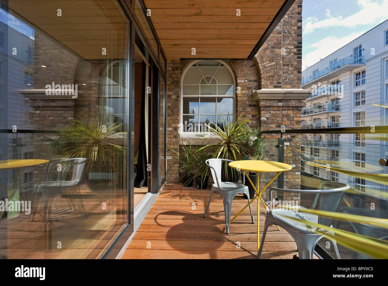L'Henson appartements - un développement résidentiel de luxe du nom de Jim Henson sur le canal à Camden à Londres. Banque D'Images