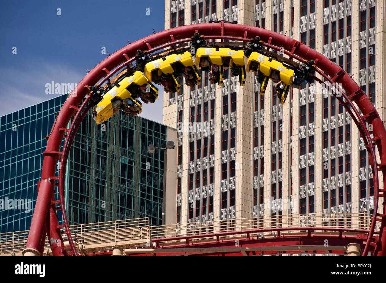 Nevada, Las Vegas, New York New York Hotel, roller coaster ride Banque D'Images