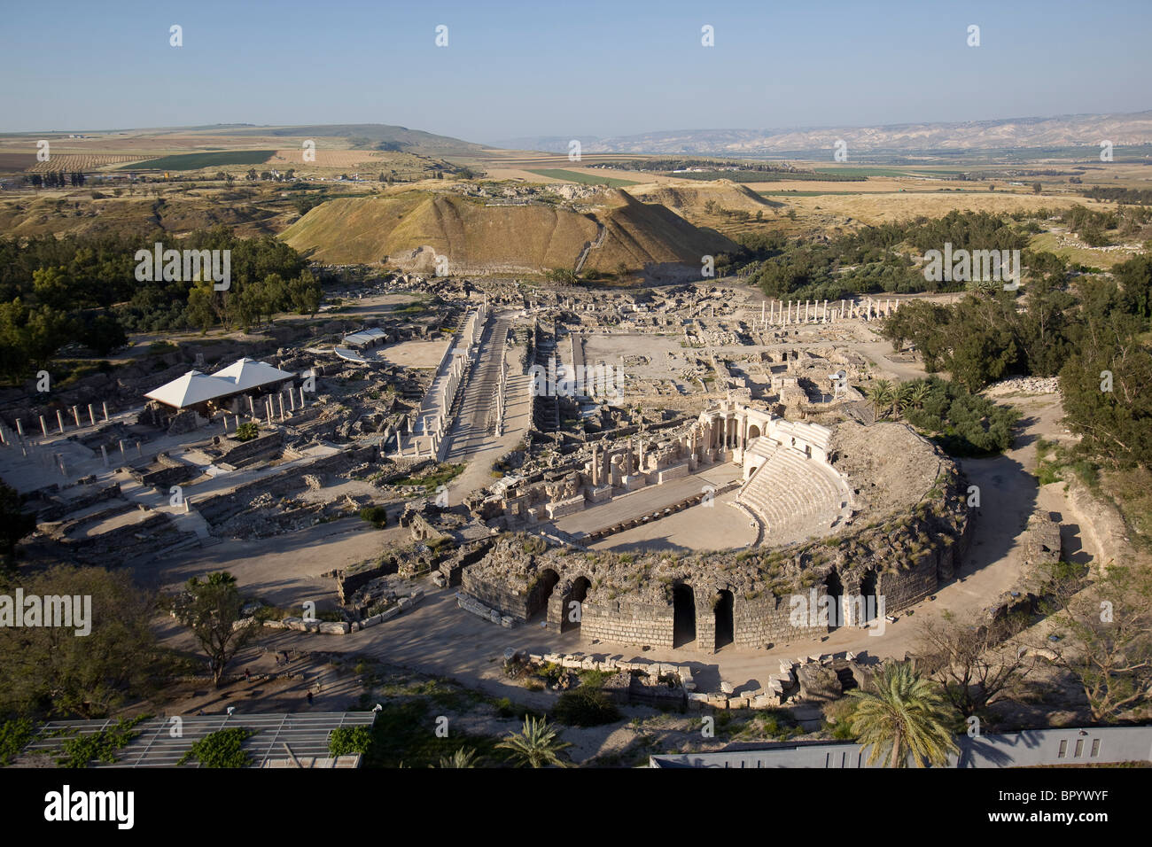 Photographie aérienne des ruines de l'ancienne ville de Beit Shean Banque D'Images