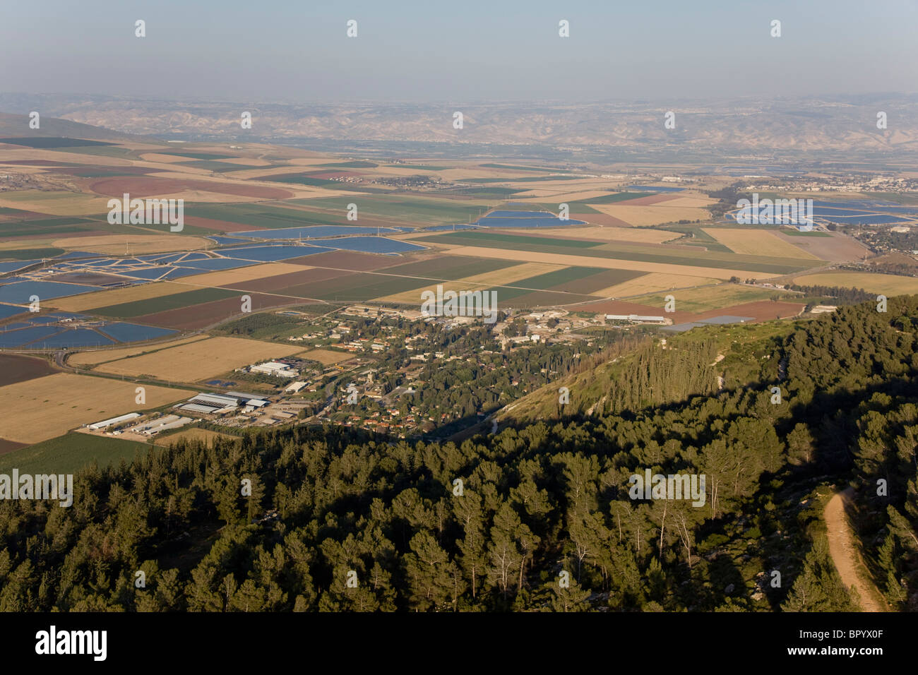 Photographie aérienne du champs de l'agriculture de la vallée de Jezreel Banque D'Images
