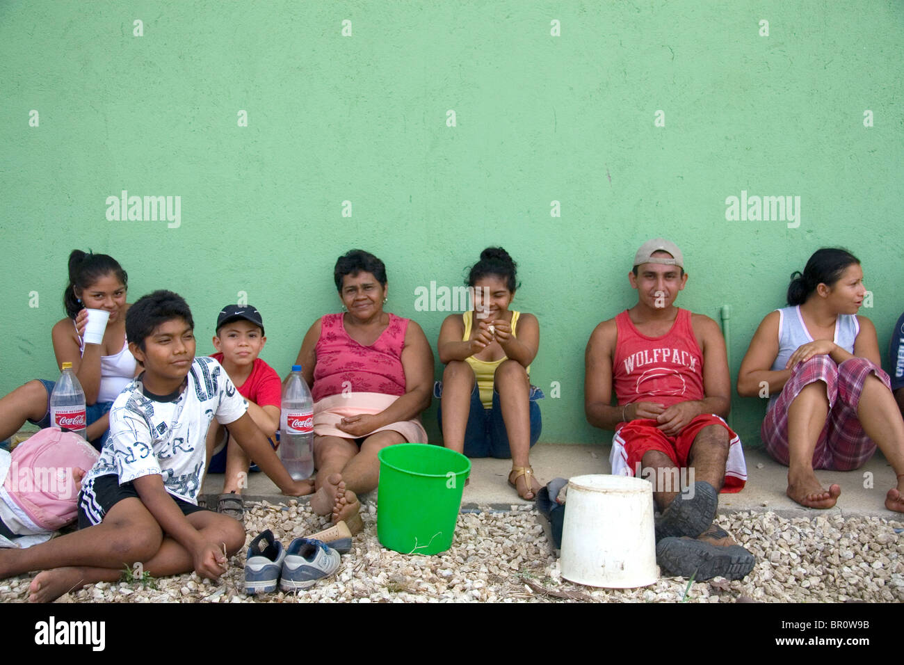 Travailleurs costaricains à une plantation de teck près de Tamarindo, Costa Rica. Banque D'Images