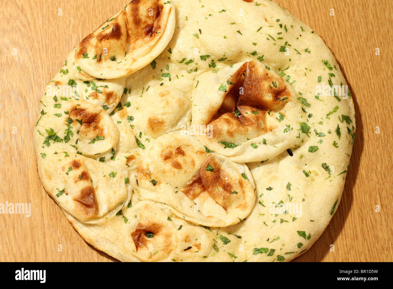 Pain naan fait maison cuisine indienne traditionnelle Banque D'Images