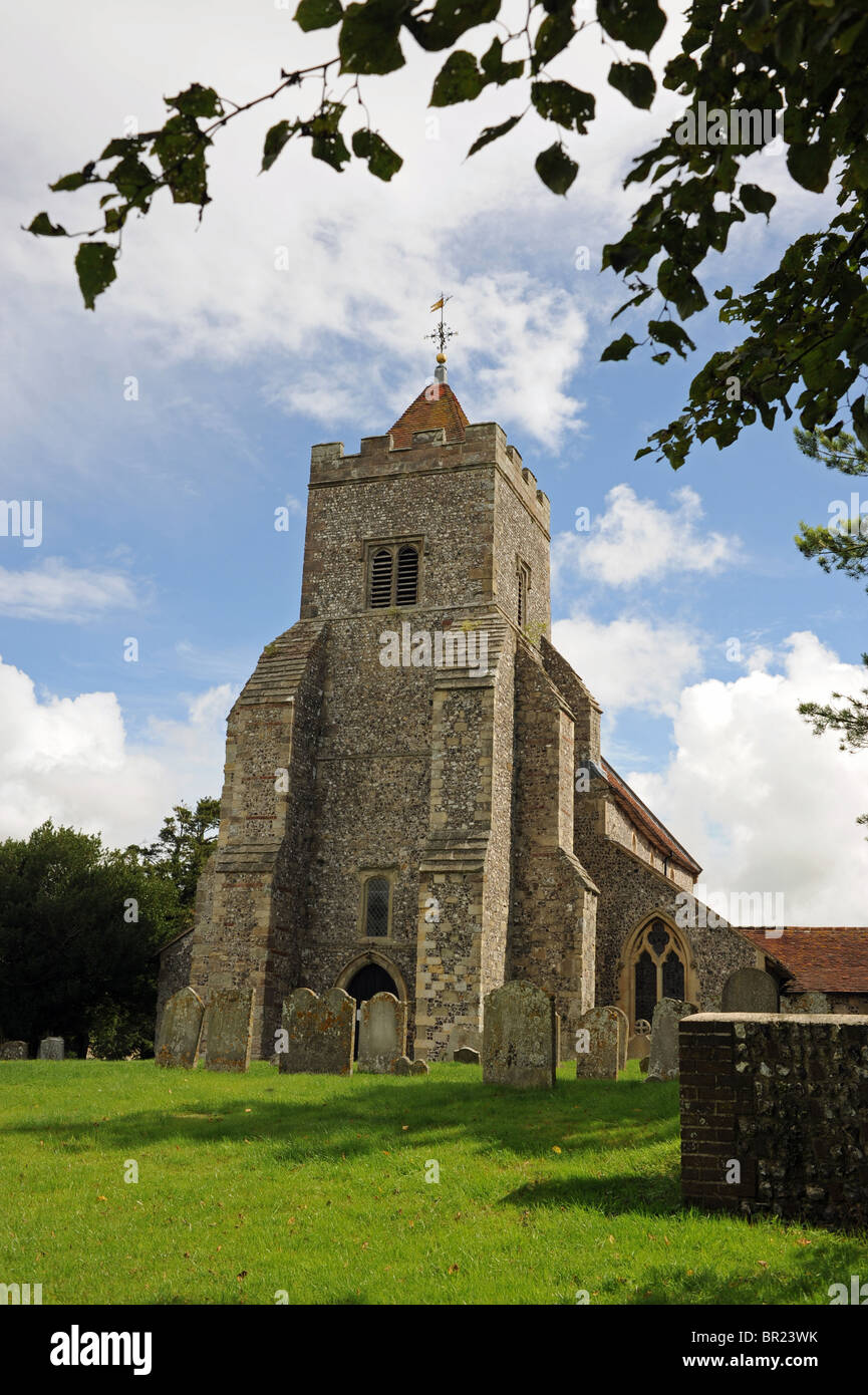 L'église du village de St Peters à Firle near Lewes East Sussex UK Banque D'Images