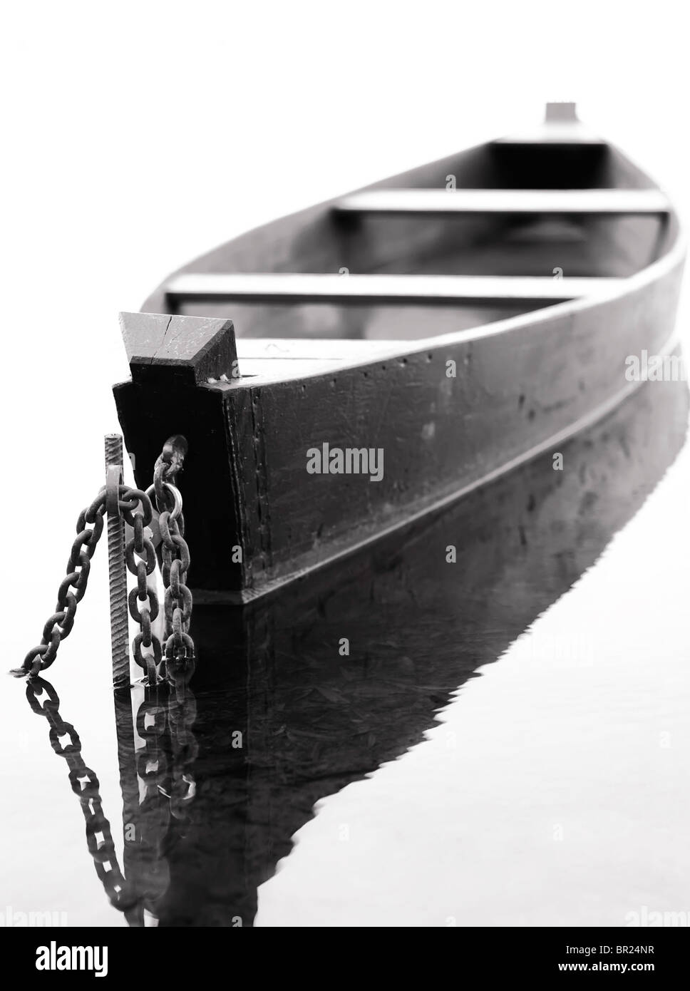 Bateau de pêcheur en bois Banque de photographies et d’images à haute ...