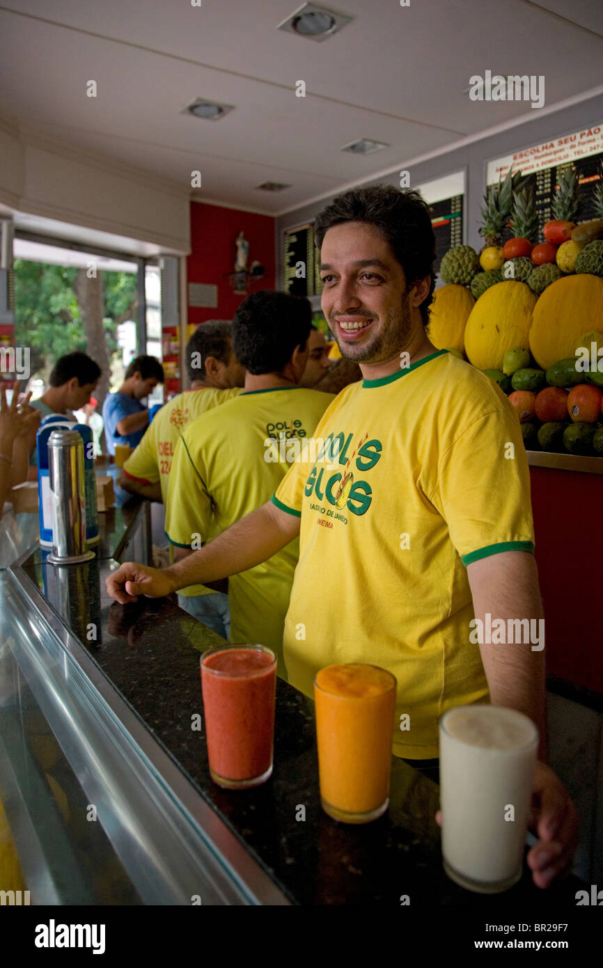 Polis Sucos Bar à jus. Le plus vieux et le plus célèbre à Rio Banque D'Images