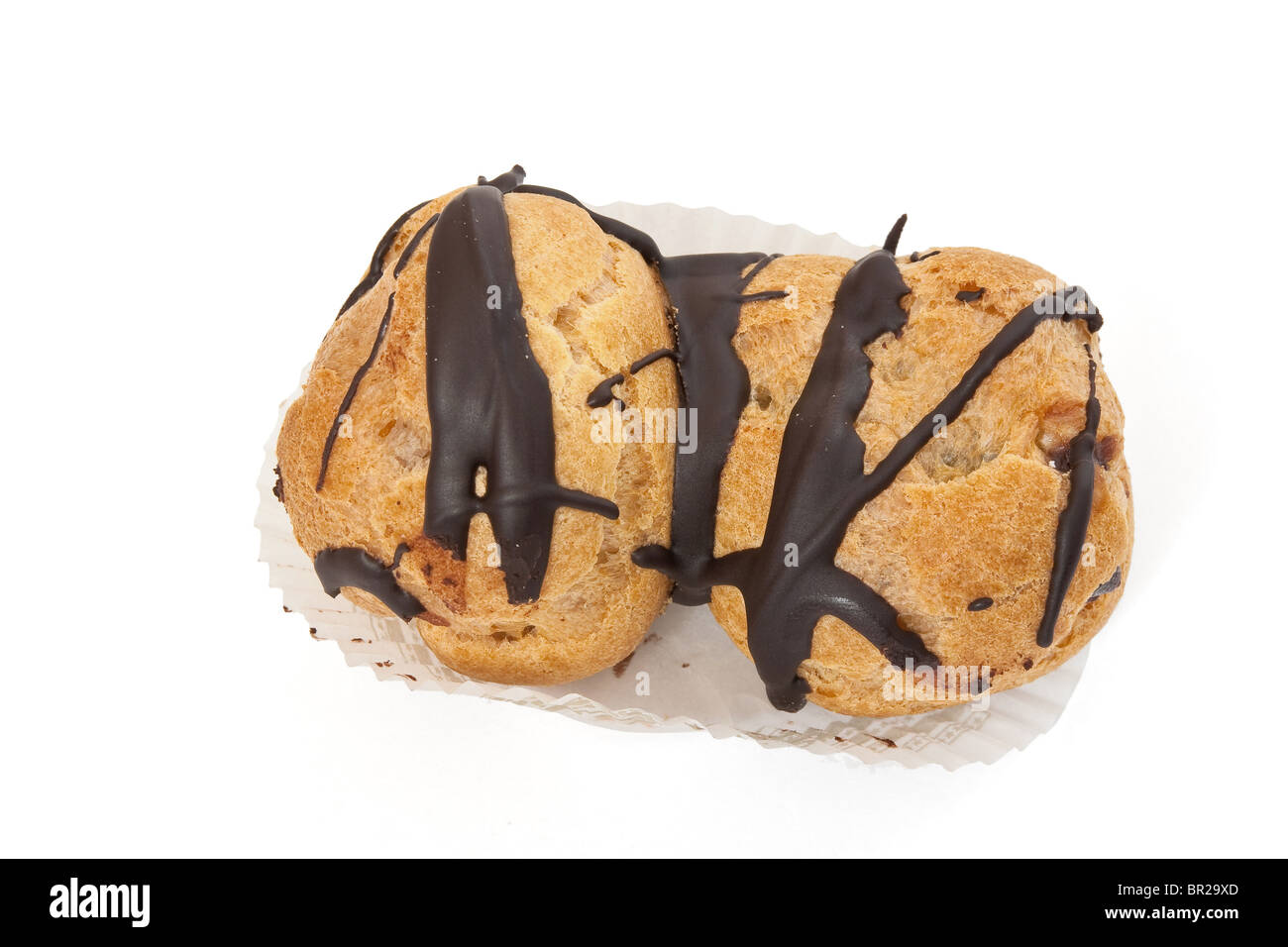 Une pâte feuilletée chocolat isolé sur fond blanc Banque D'Images