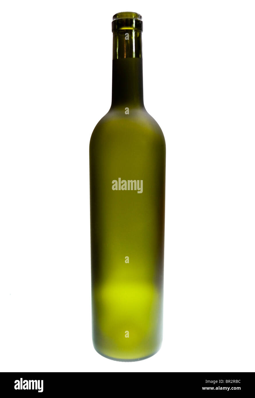 Les bouteilles de boissons alcoolisées vert sur fond blanc Banque D'Images
