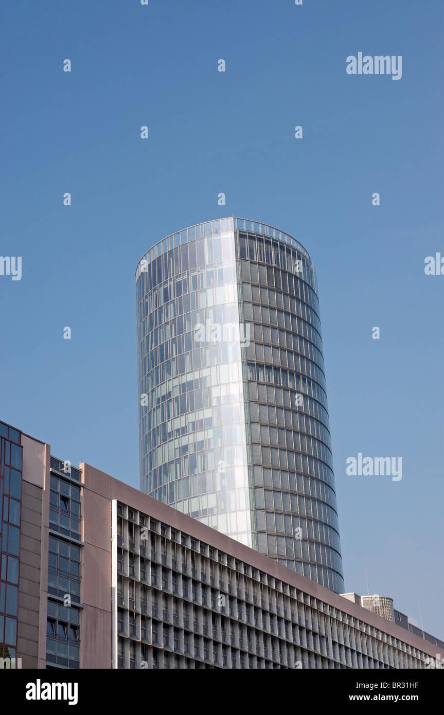 Triangle de Cologne dans un bâtiment et des bureaux de l'Agence Européenne de Sécurité Aérienne (AESA) Banque D'Images