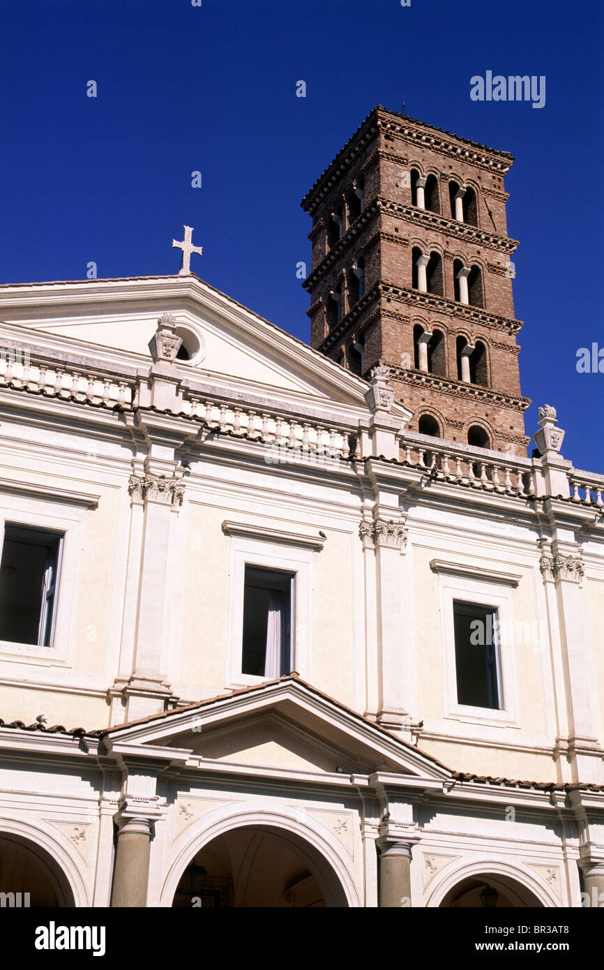 italie, rome, aventino, église de sant'alessio, également connue sous le  nom de santi bonifacio e alessio Photo Stock - Alamy