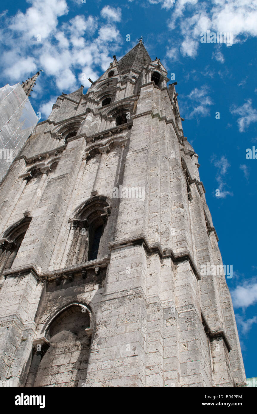 La cathédrale de Chartres, début de tour gothique, France Banque D'Images