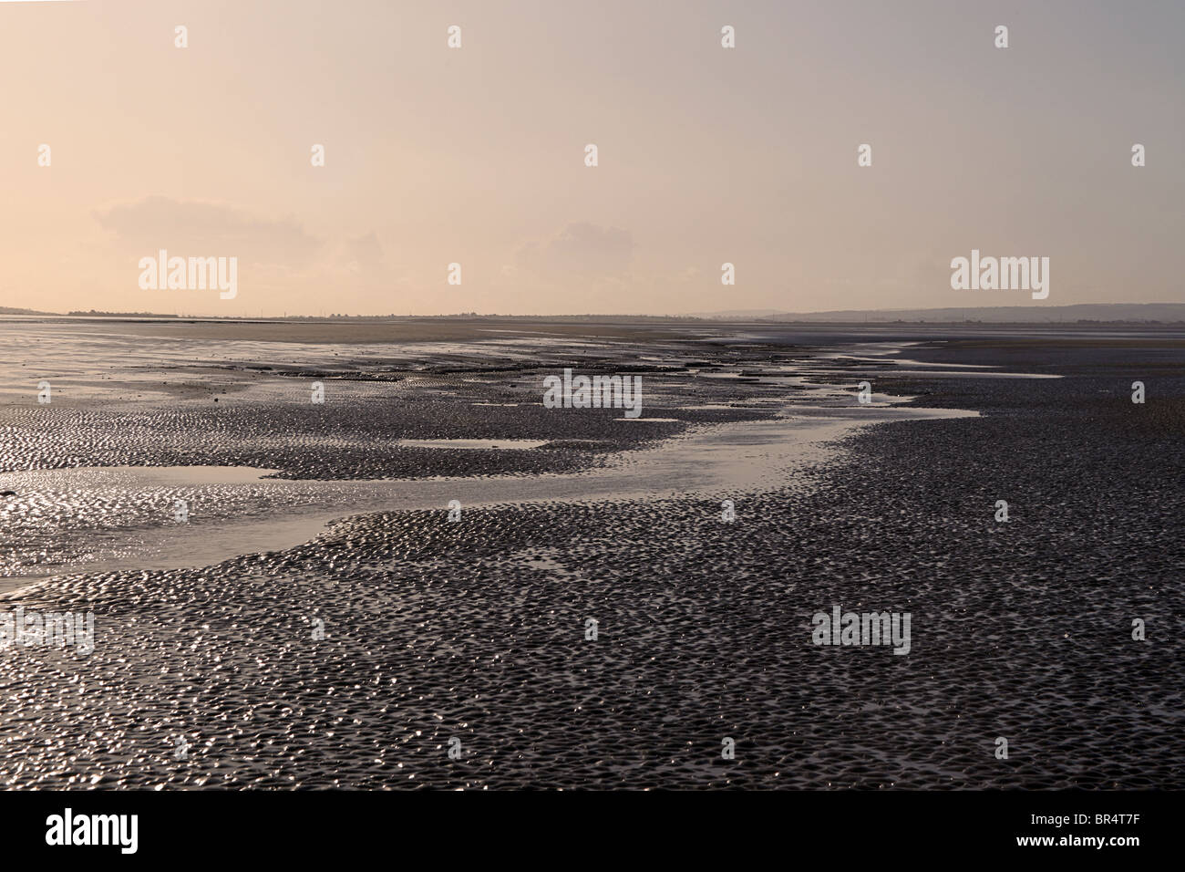 Les vasières et dangereux de la rivière Parrett quicksands estuaire dans le Somerset où elle rejoint le canal de Bristol, Angleterre, Royaume-Uni Banque D'Images