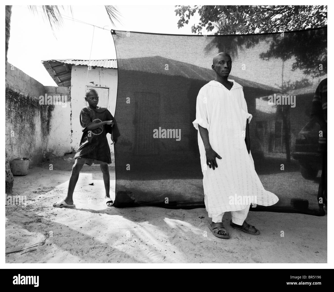 Portrait de l'homme. gambien local Banque D'Images