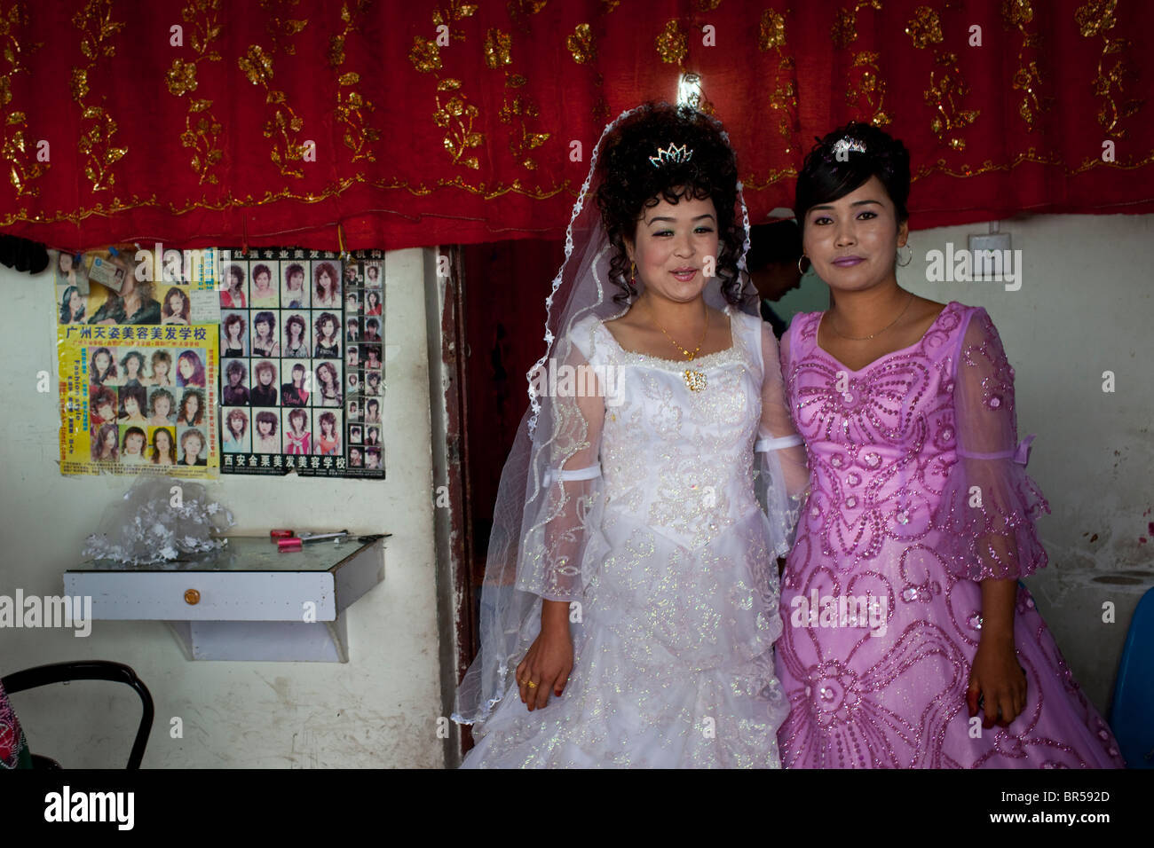 Jour de mariage à Kucha Xinjiang Chine. Banque D'Images