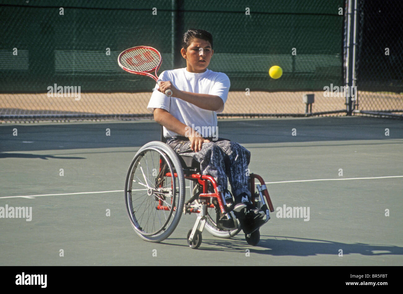 Montre de sport handicap fauteuil roulant baseball isoler à l'écart en mesure en mesure de restreindre la mobilité santé limite immobile mobile déplacer dream Banque D'Images