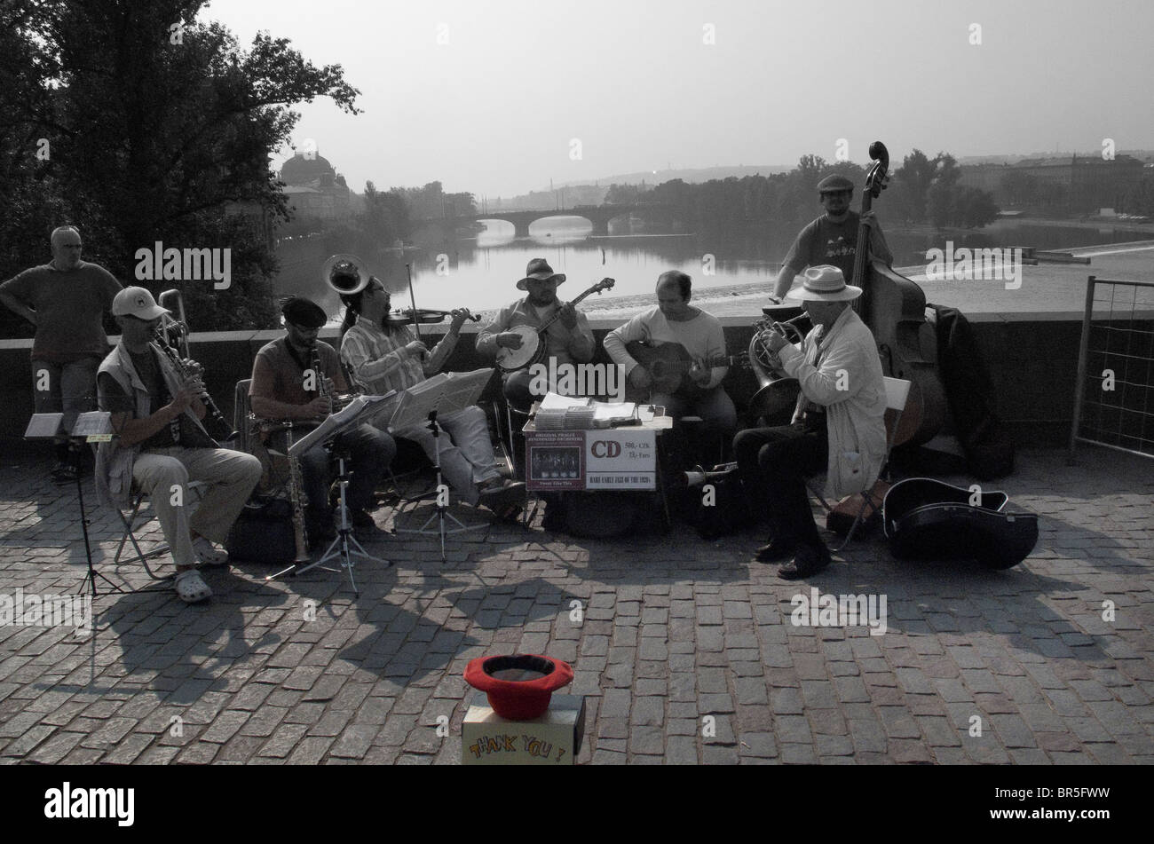 Orchestre sur le Pont Charles, Prague Banque D'Images