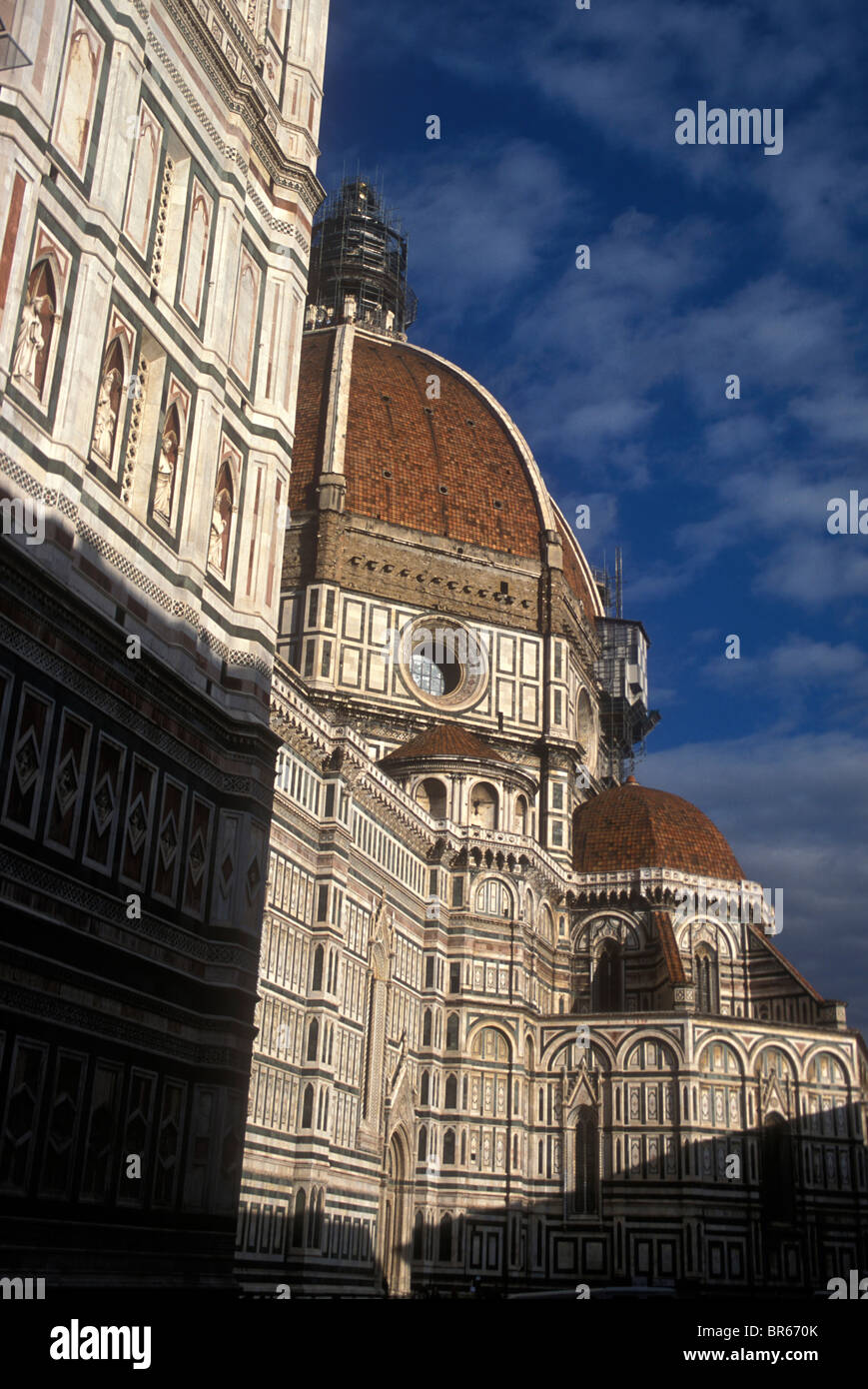 Un détail de la cathédrale ou Duomo de Florence en Italie. Banque D'Images