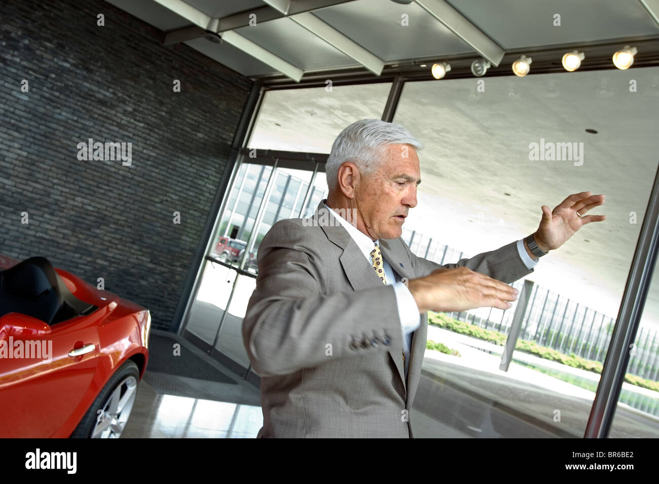 Portrait de Bob Lutz de General Motors Banque D'Images