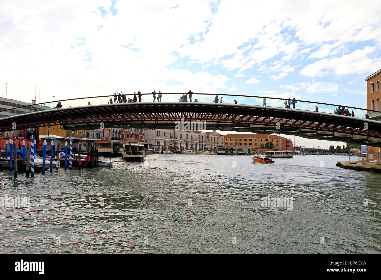 Ponte della Costituzione, nouveau quatrième pont sur le Grand Canal à Venise, Italie, Banque D'Images