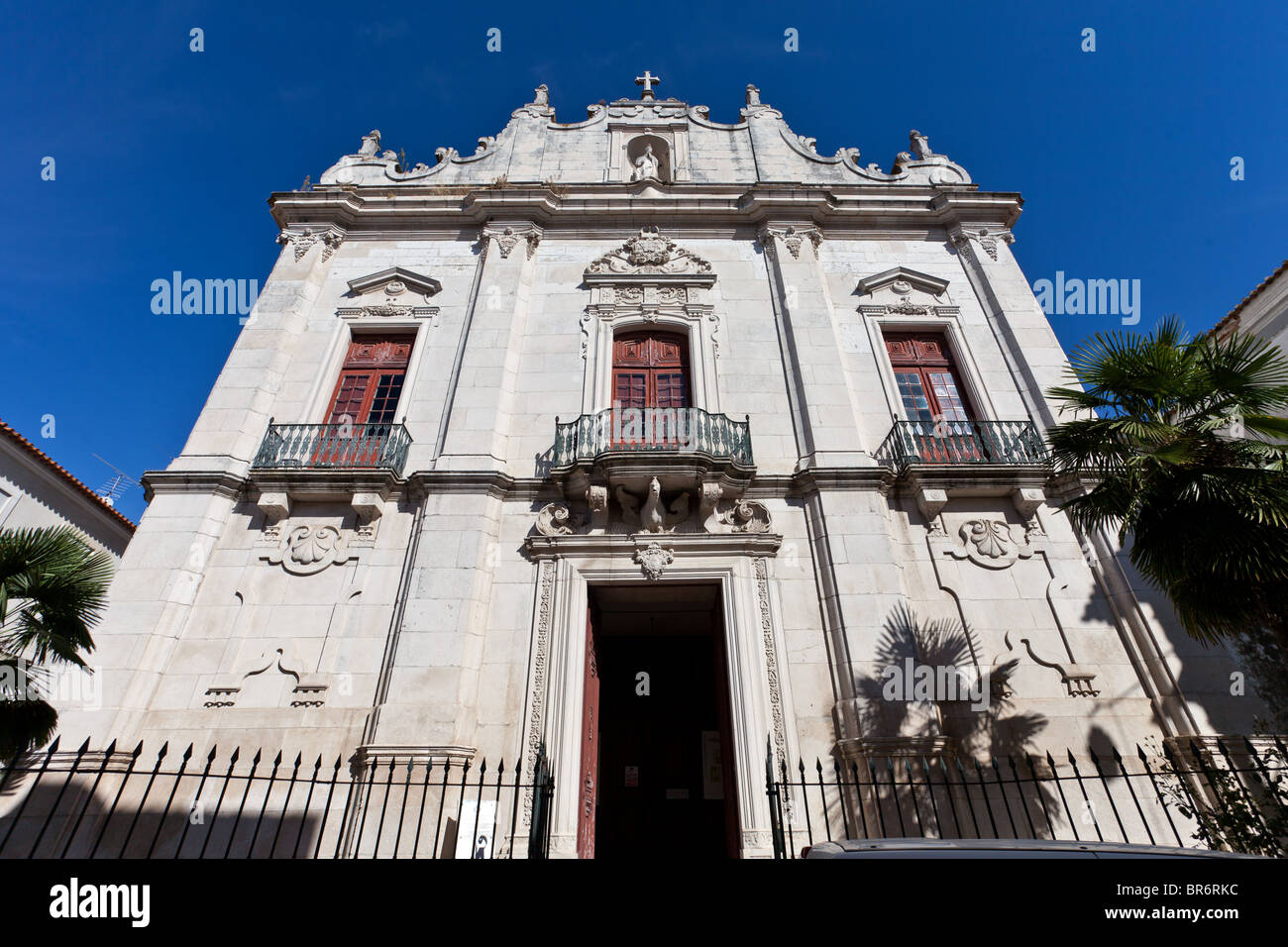 L'église de Misericordia dans la ville de Santarém, au Portugal. La fin du 16ème siècle l'architecture de la Renaissance avec une façade baroque. Banque D'Images