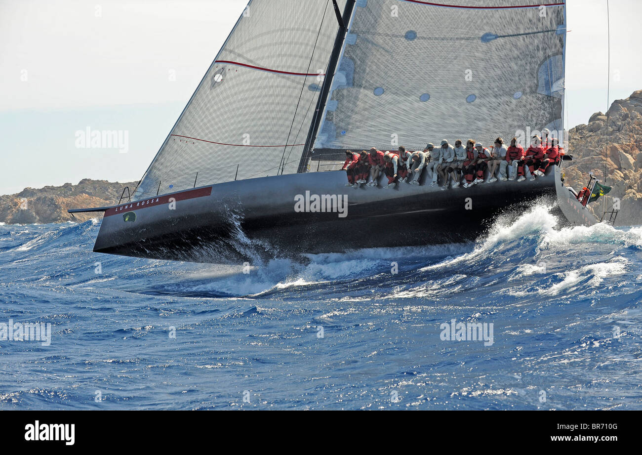 Luna Rosa au cours de course côtière 2, Maxi Rolex Cup, Porto Cervo, Sardaigne, Italie. 8 septembre 2009. Banque D'Images