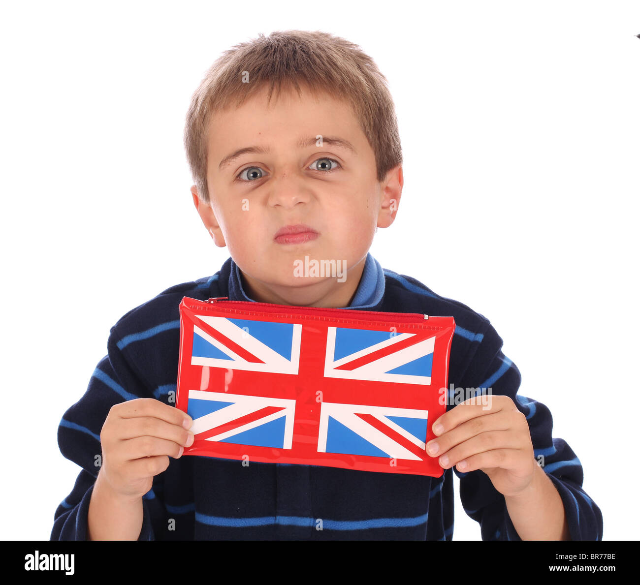 Petit garçon avec son drapeau britannique à crayons Banque D'Images