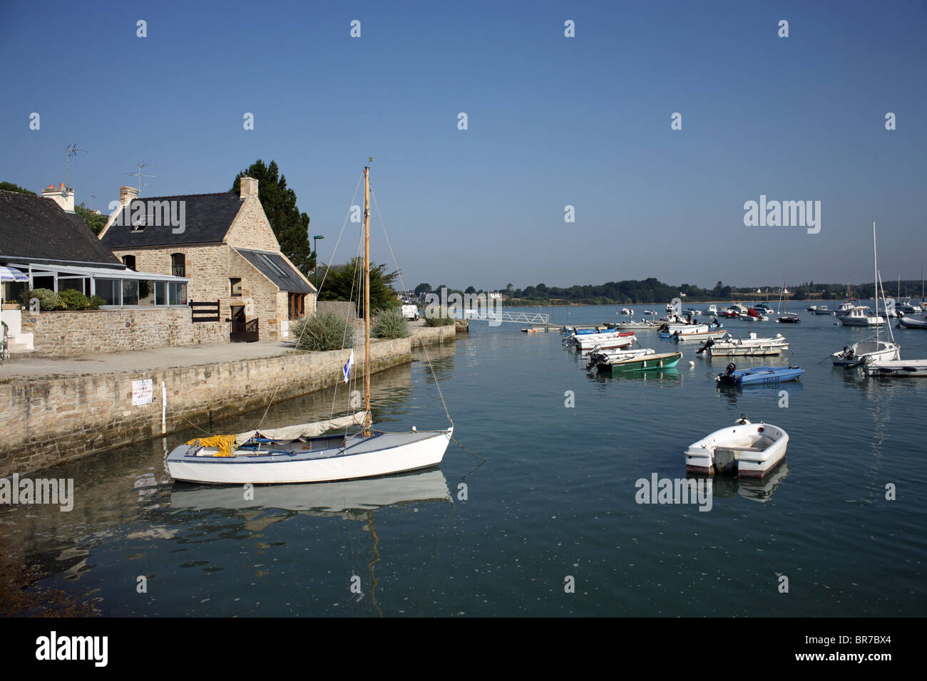 Et Port de plaisance, Port Blanc, Baden, Golfe du Morbihan, Morbihan,  Bretagne, Bretagne, France Photo Stock - Alamy