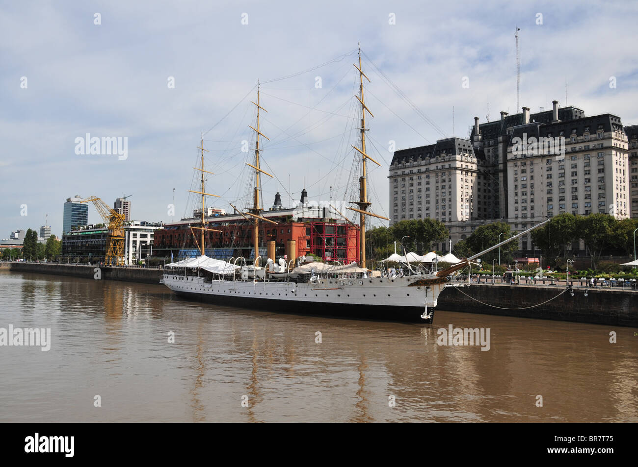 Fragata Presidente Sarmiento sail steamship naval museum, amarré dans le Dock de Muddy Waters 3, Puerto Madero, Buenos Aires Banque D'Images