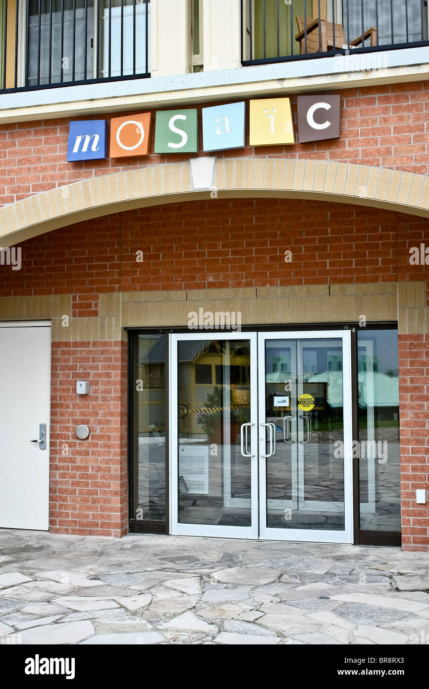 Porte en verre de bâtiment de ressource Banque D'Images