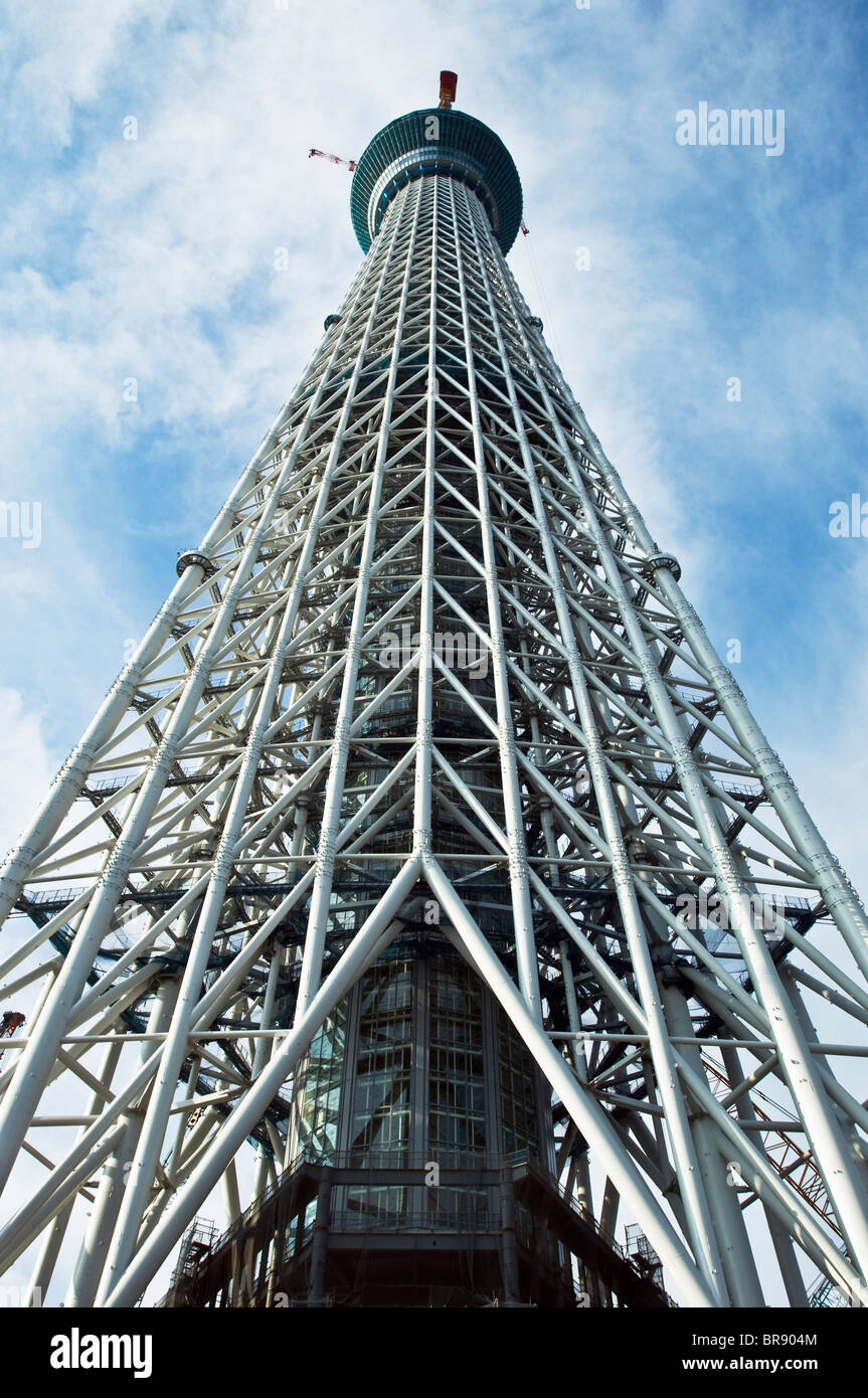 Tokyo Sky Tree en construction. Ce sera la plus haute structure au Japon lorsque terminés en 2012 Banque D'Images