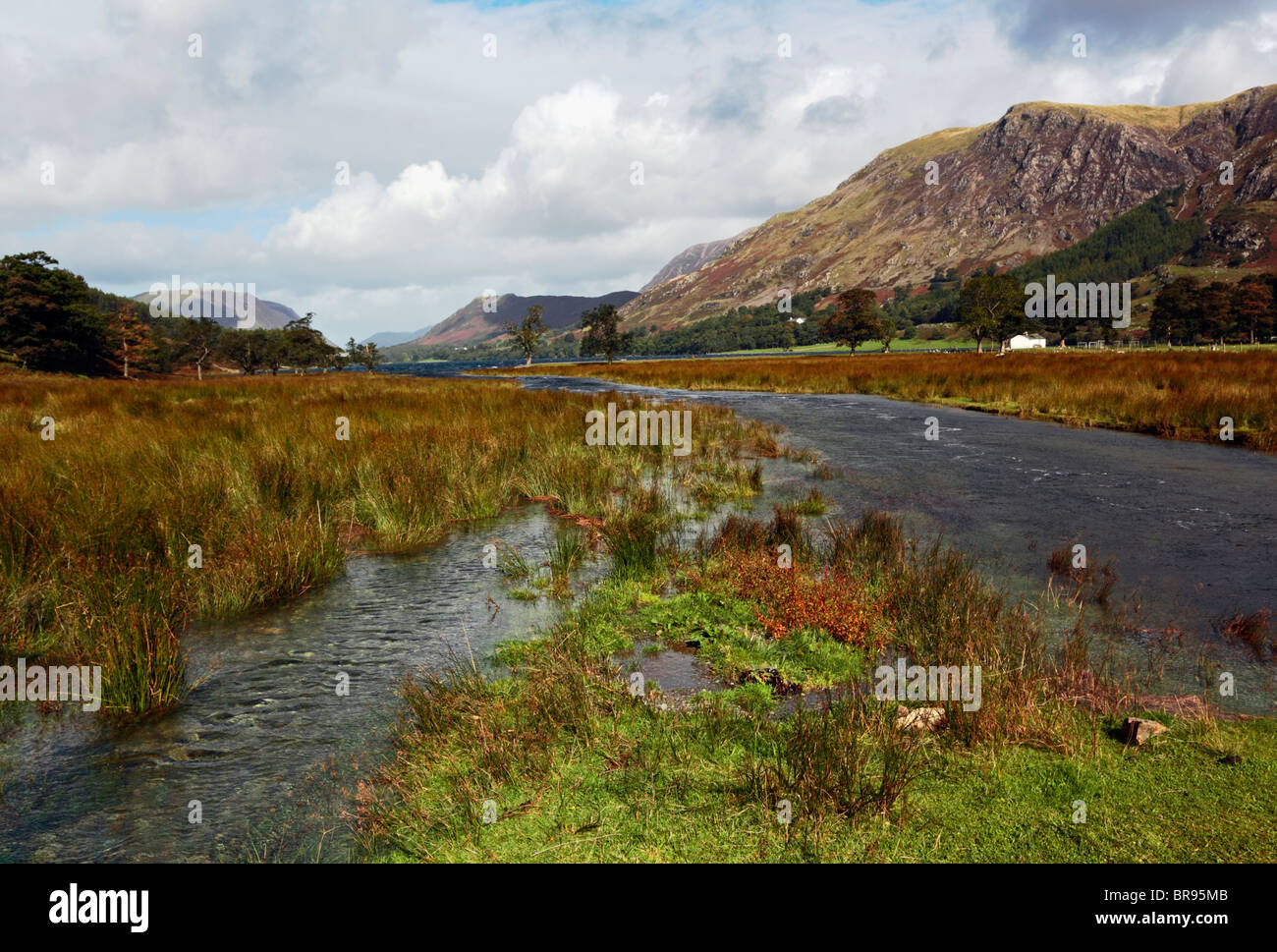 Buttermere et Dale Head de près de Gatesgarth dans le Parc National du Lake District, Cumbria, Angleterre. Banque D'Images