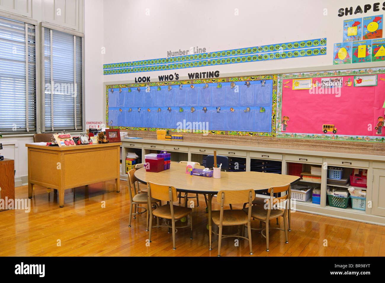La maternelle et première année de classe. Banque D'Images