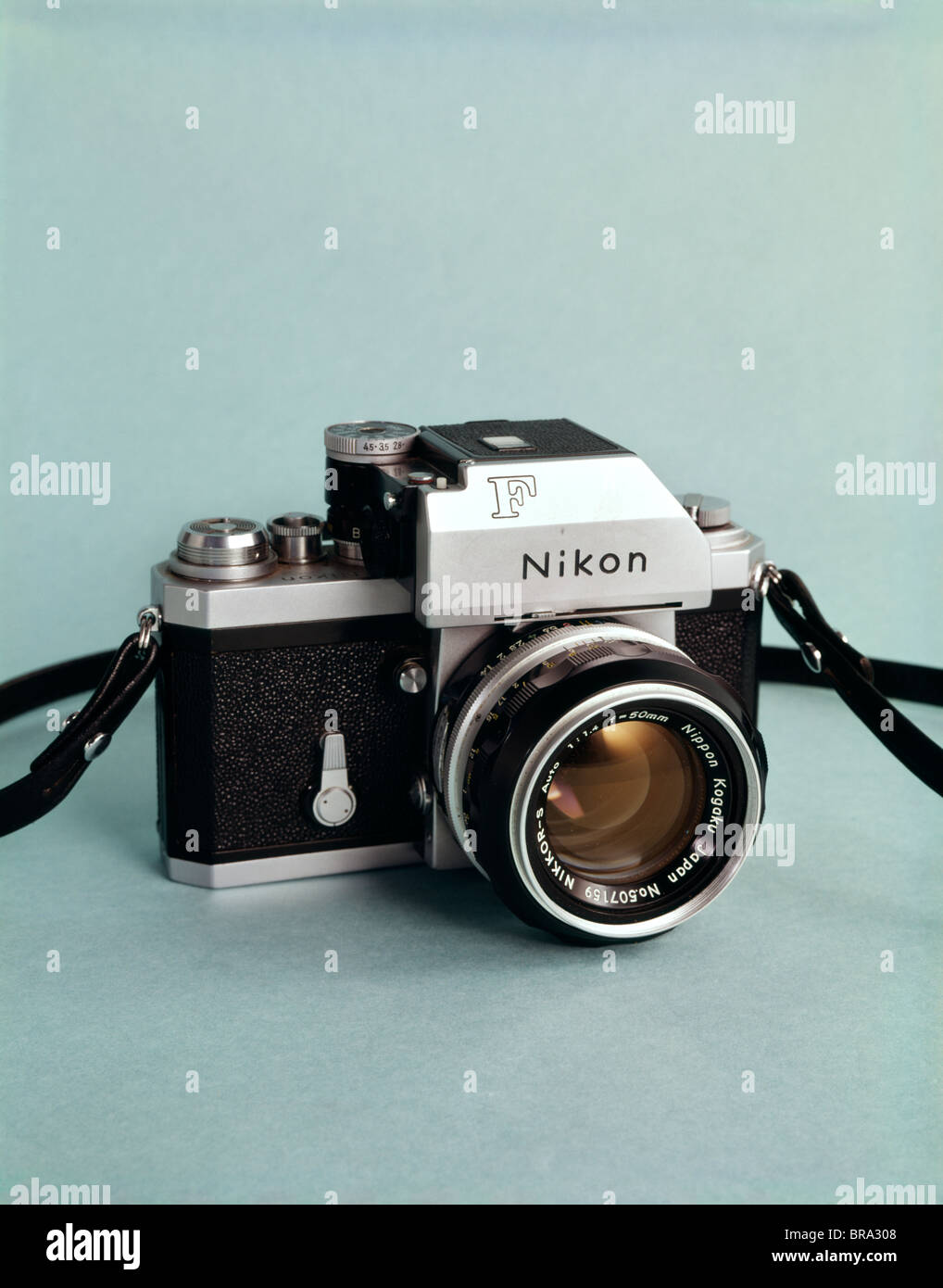 1960 STILL LIFE Appareil photo reflex Nikon F Banque D'Images