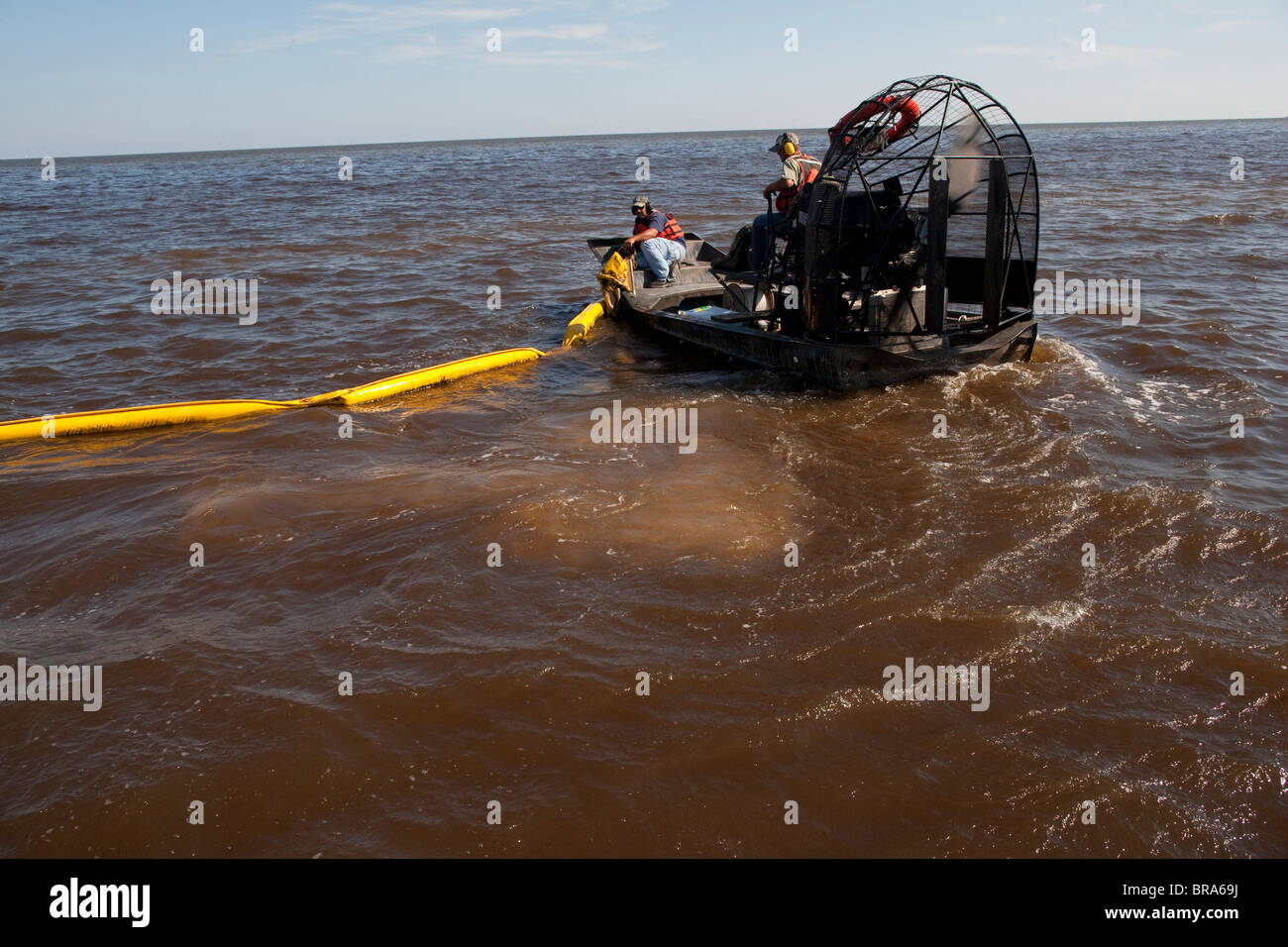 L'huile de la BP Deepwater-Horizon déversement de pétrole dans le golfe du Mexique couvre le littoral à Waveland, Mississippi. Banque D'Images