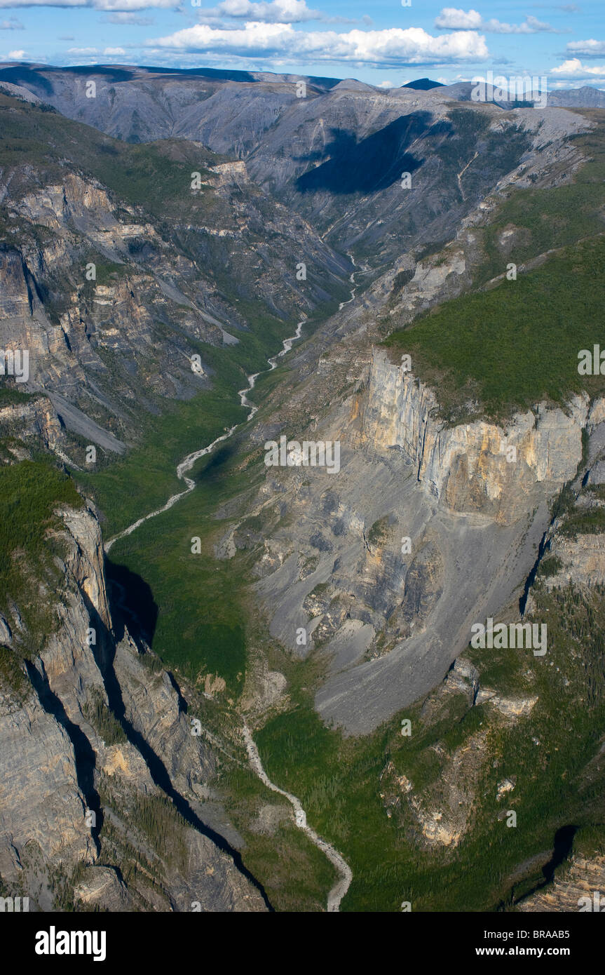 Rivière Nahanni Sud, la réserve de parc national Nahanni, Territoires du Nord-Ouest, au Canada, en Amérique du Nord Banque D'Images