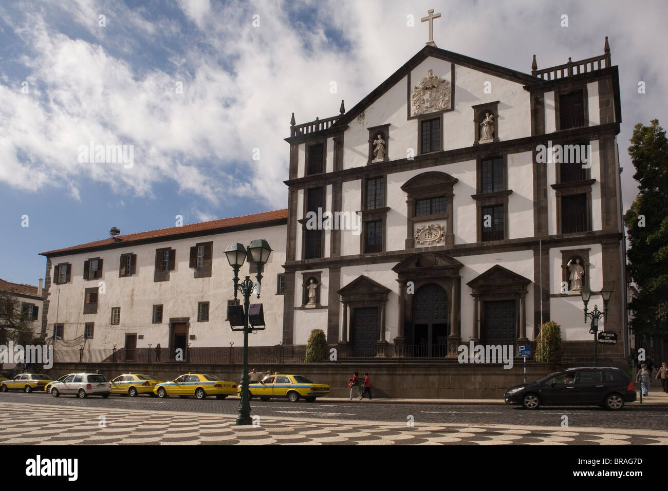Igreja do Colegio, Praca Do Municipio, Funchal, Madeira, Portugal, Europe Banque D'Images
