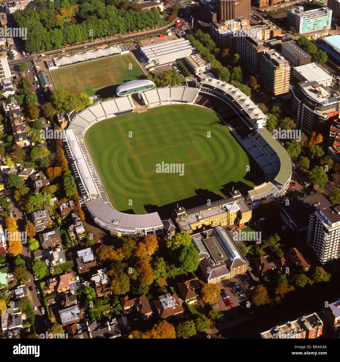 Image aérienne de Lord's Cricket Ground, St. John's Wood, Londres, Angleterre, Royaume-Uni, Europe Banque D'Images
