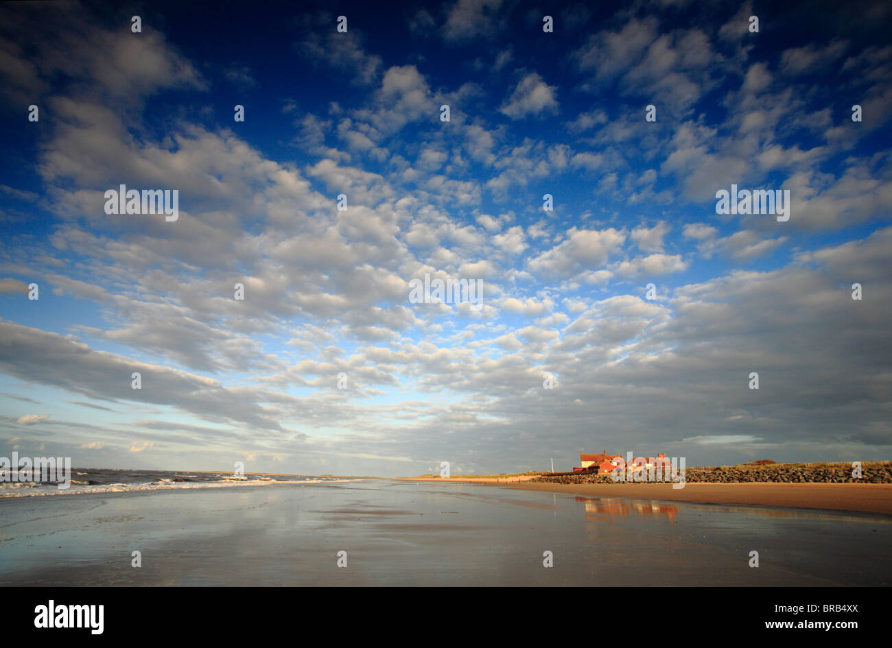 Brancaster Beach sur la côte nord du comté de Norfolk. Banque D'Images