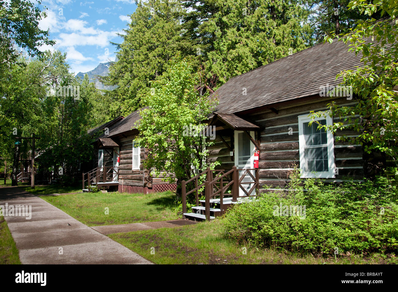 Cabines, Lake McDonald Lodge, Glacier National Park, Montana. Banque D'Images