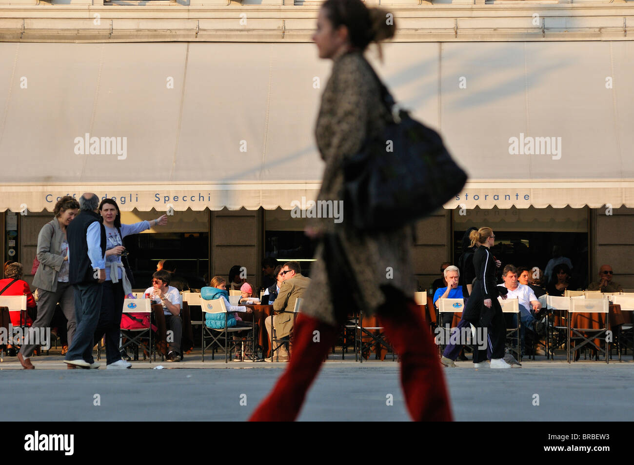 Trieste. L'Italie. Caffè degli Specchi. Piazza Unita d'Italia. Banque D'Images