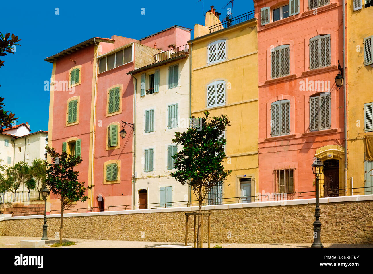 PLACE DU REFUGE, LE QUARTIER DU PANIER, Marseille, FRANCE Photo Stock -  Alamy