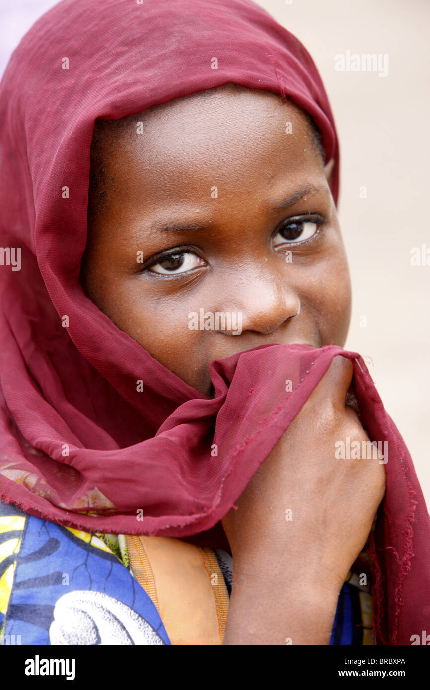 Jeune fille musulmane, Lomé, Togo, Afrique de l'Ouest Banque D'Images