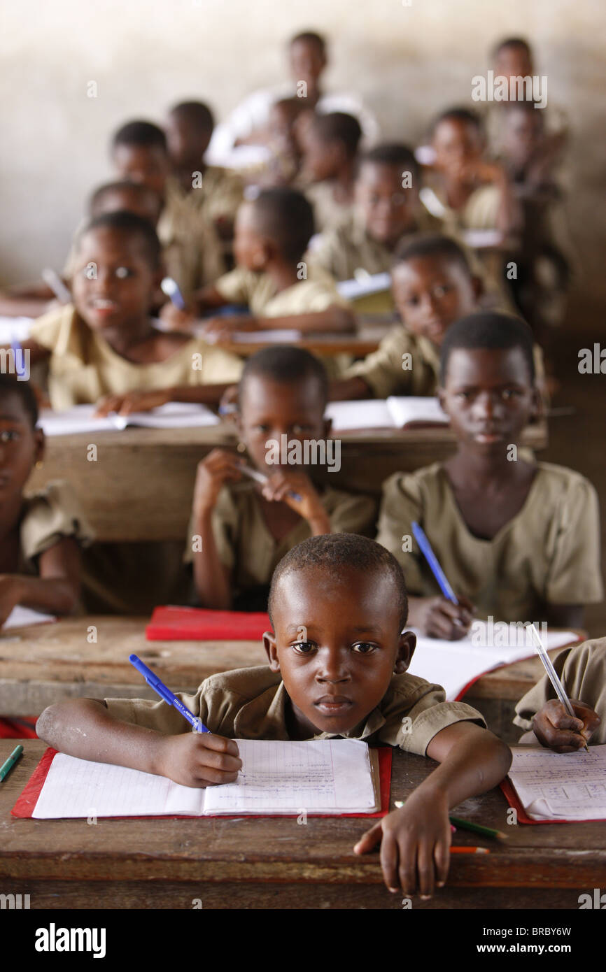 L'école primaire, Lomé, Togo, Afrique de l'Ouest Banque D'Images