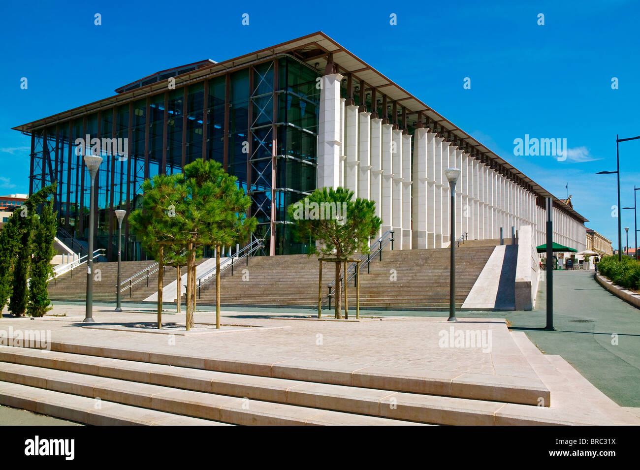 Nouveau bâtiment de gare SAINT CHARLES, Marseille, FRANCE Banque D'Images