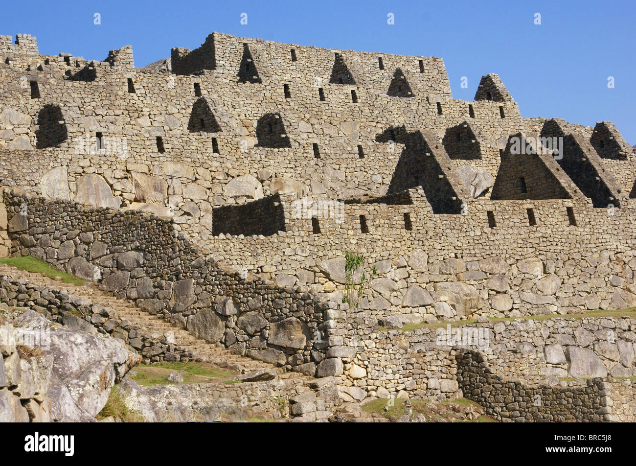 Maison en pierre Inca, sans toit, le Machu Picchu, le Pérou, Amérique du Sud Banque D'Images