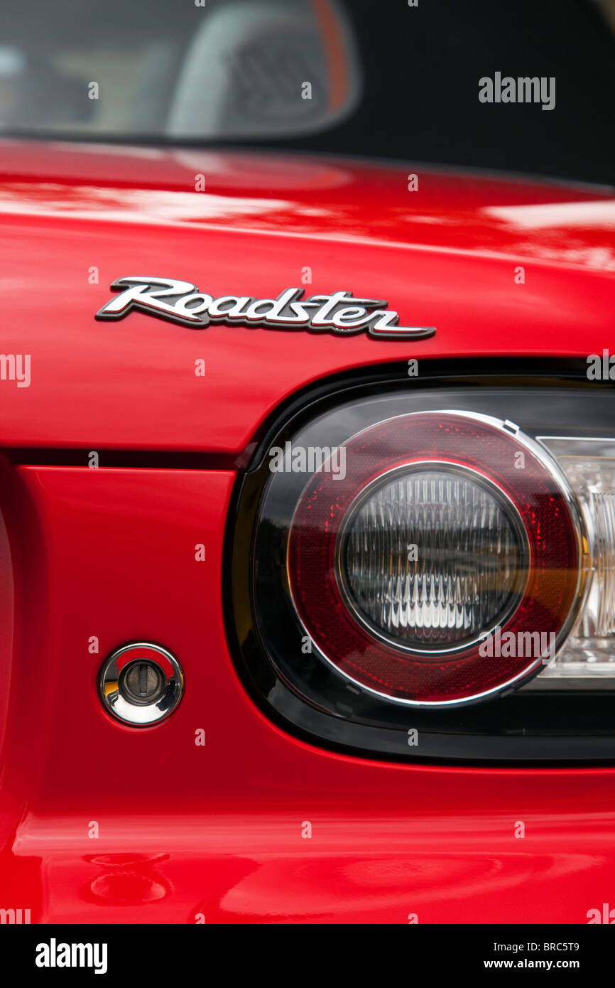 Rouge queue de Mazda MX-5 Roadster Banque D'Images
