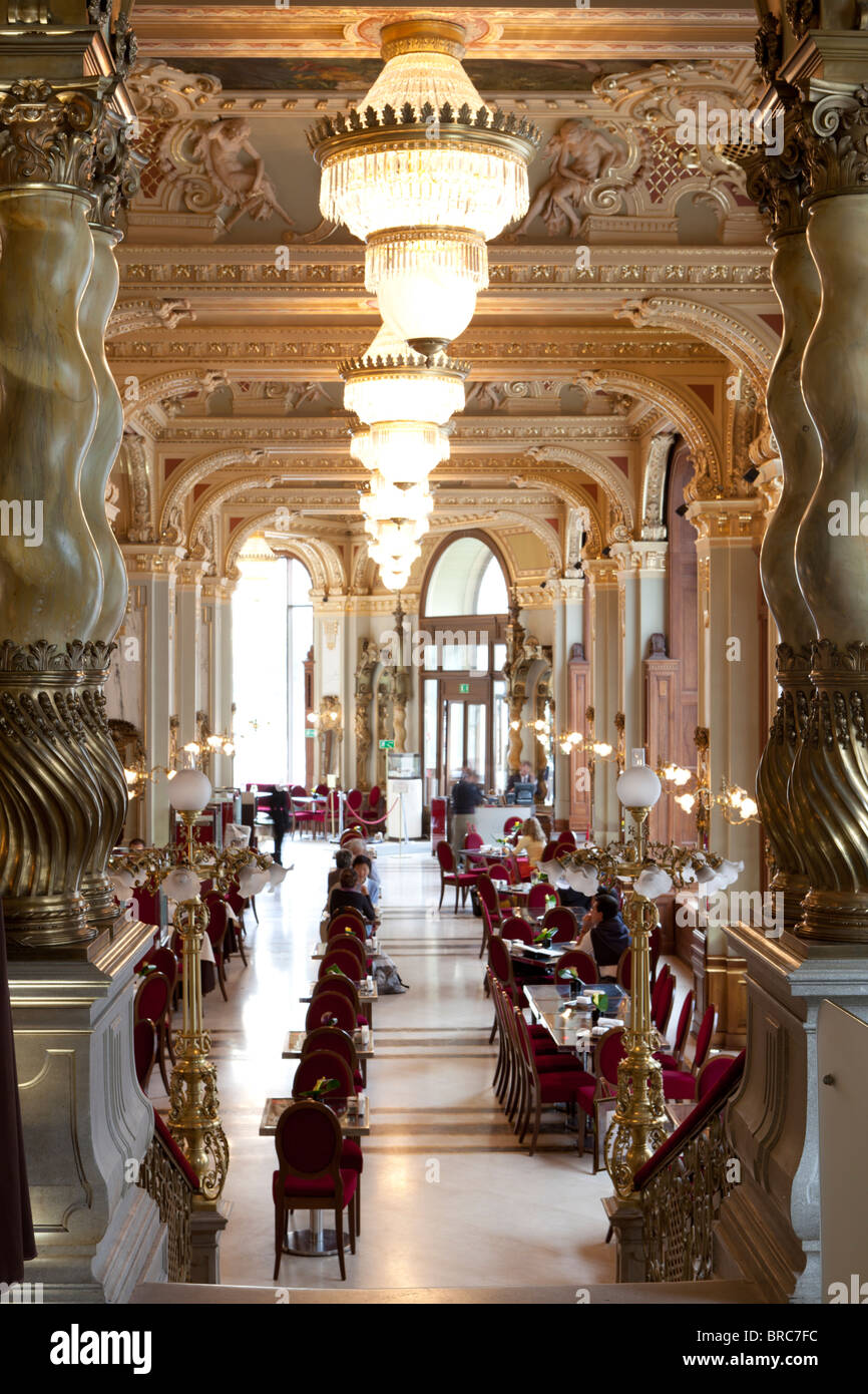 New York Cafe Palace hotel Budapest Hongrie Banque D'Images