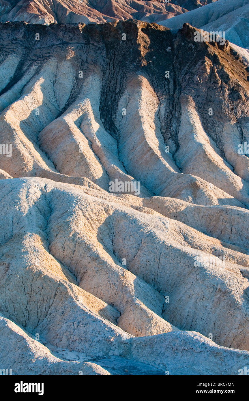 Rock formations ob Zabriski Point dans la lumière du soir, la Death Valley National Park, California, USA Banque D'Images