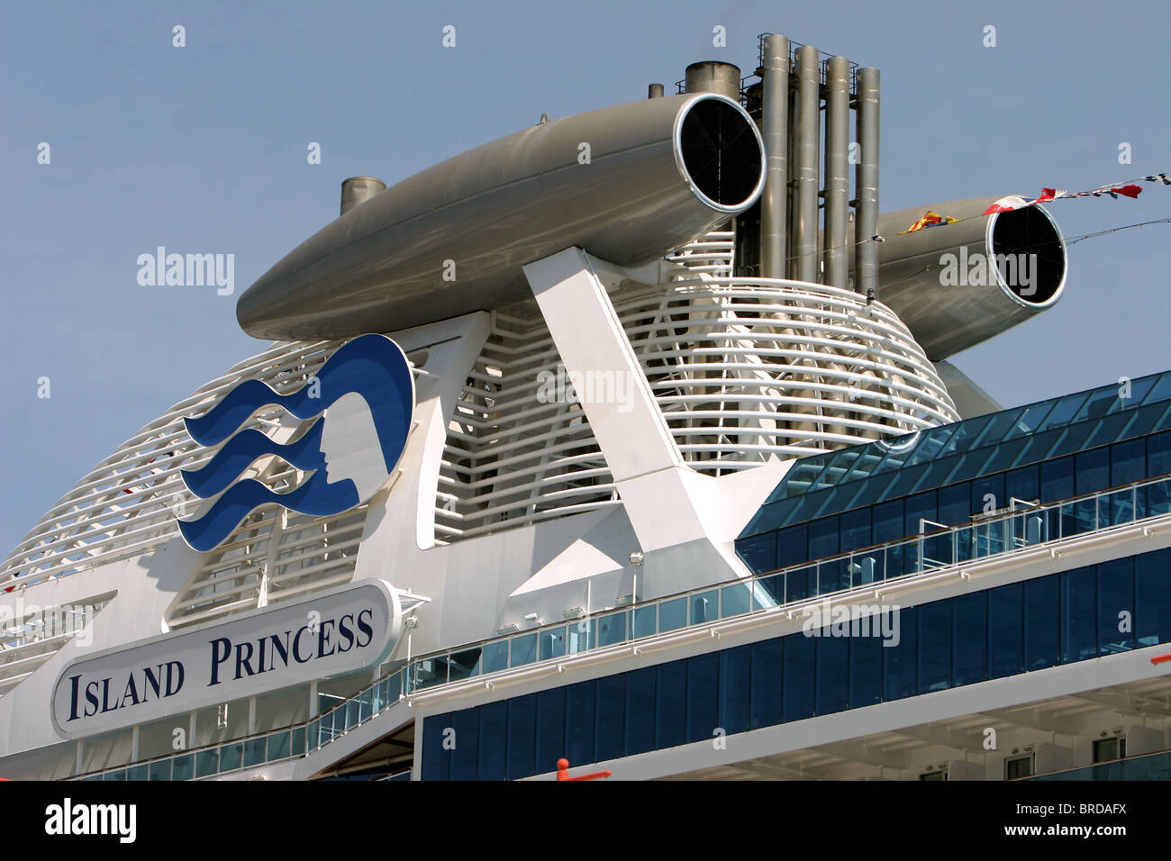 cruise ship gas turbine engines